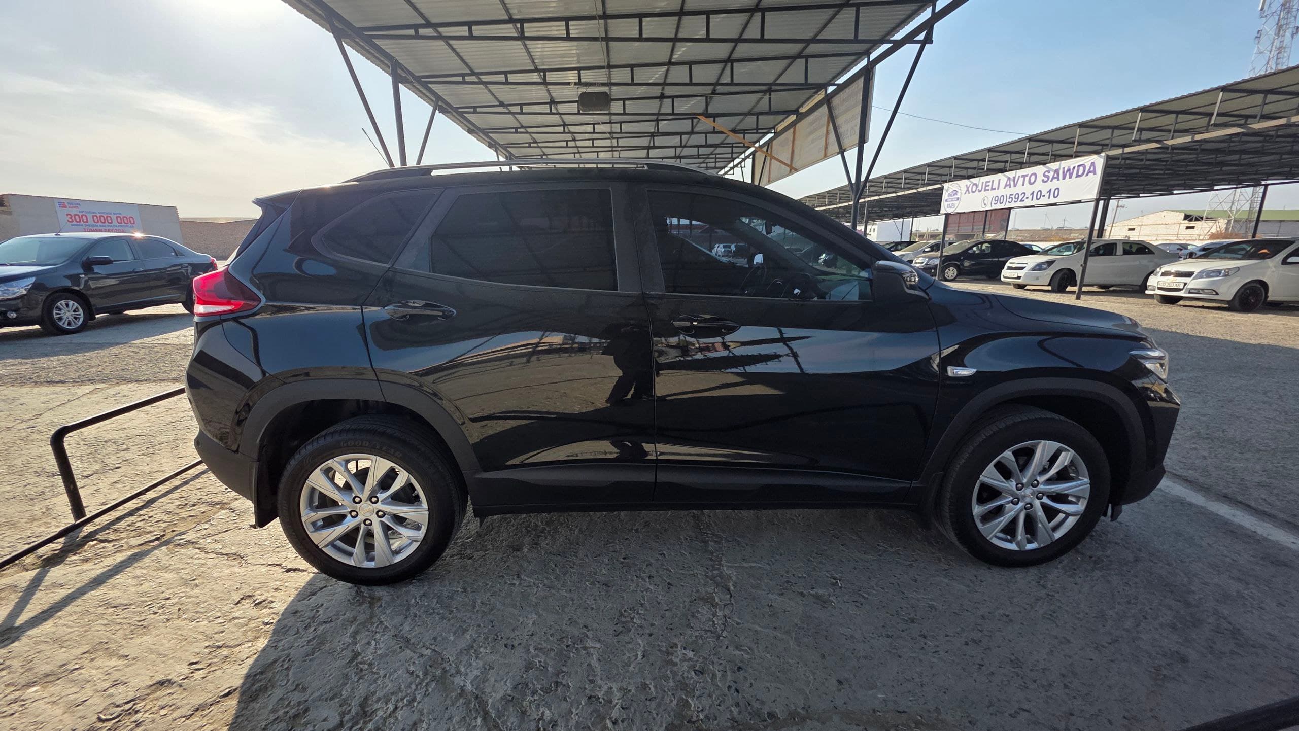 Chevrolet Tracker LTZ - 5