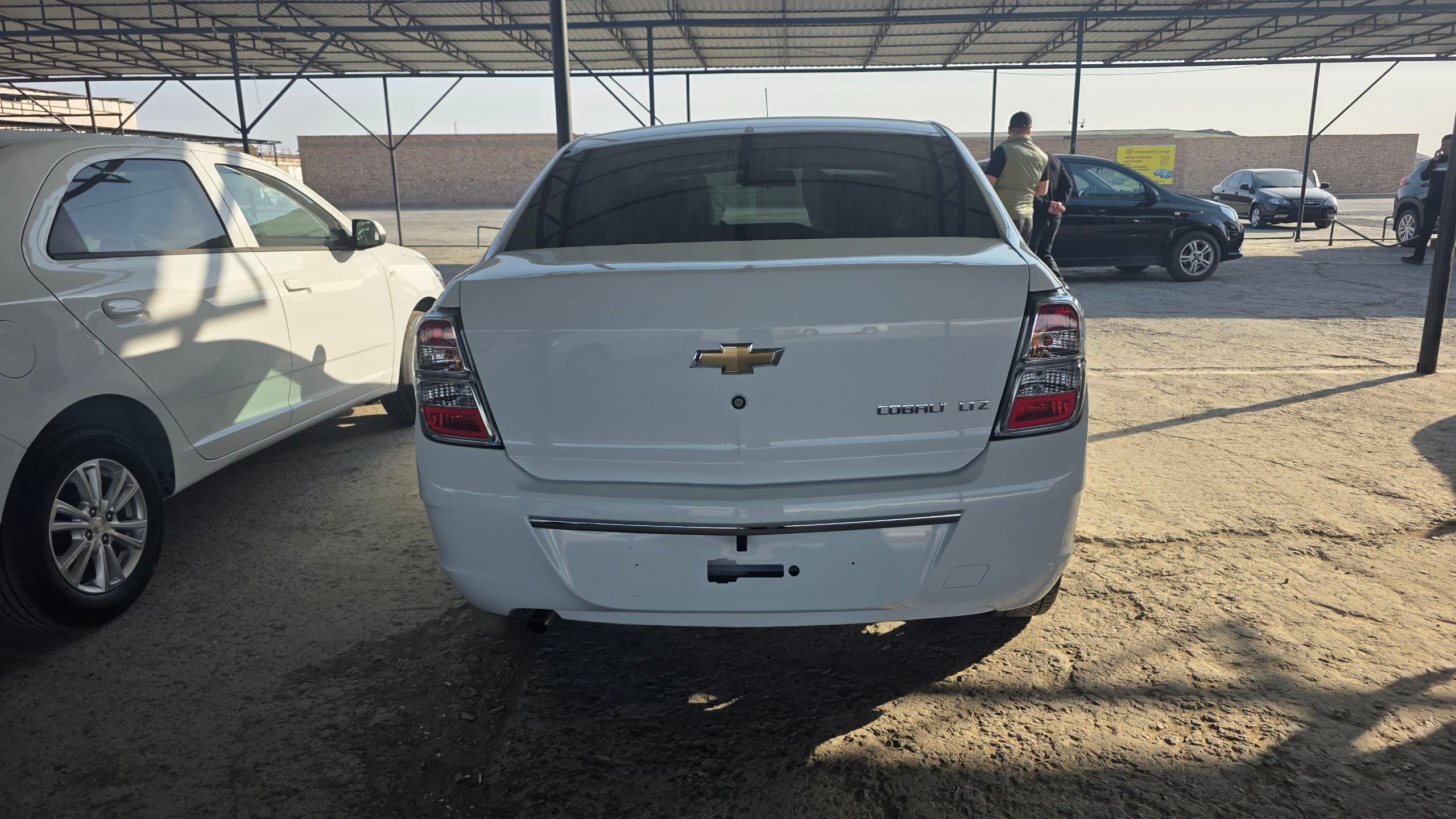 Chevrolet Cobalt - 4